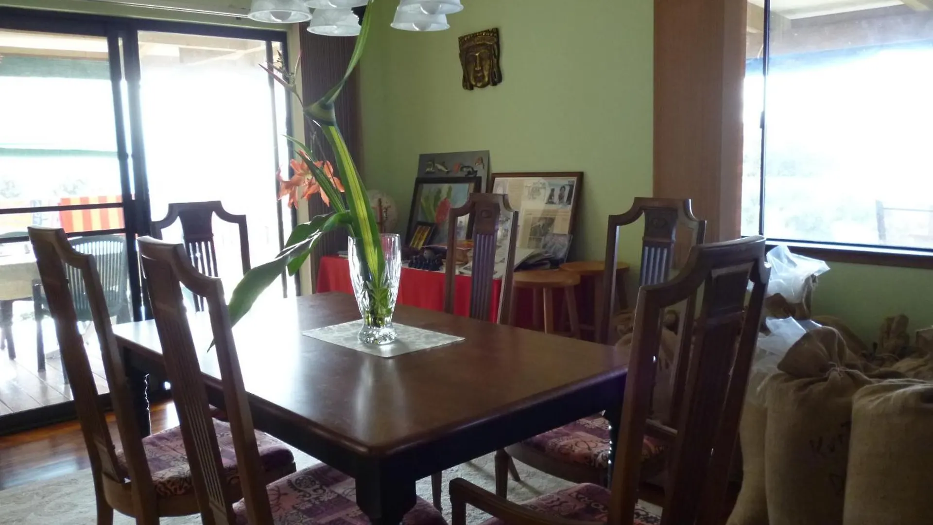 A Beautiful Edge Of The World Bed & Breakfast Captain Cook