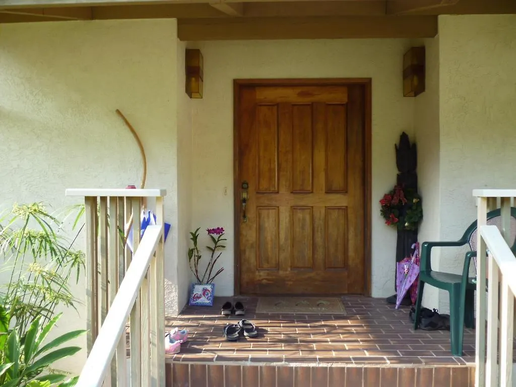 A Beautiful Edge Of The World Bed & Breakfast Captain Cook