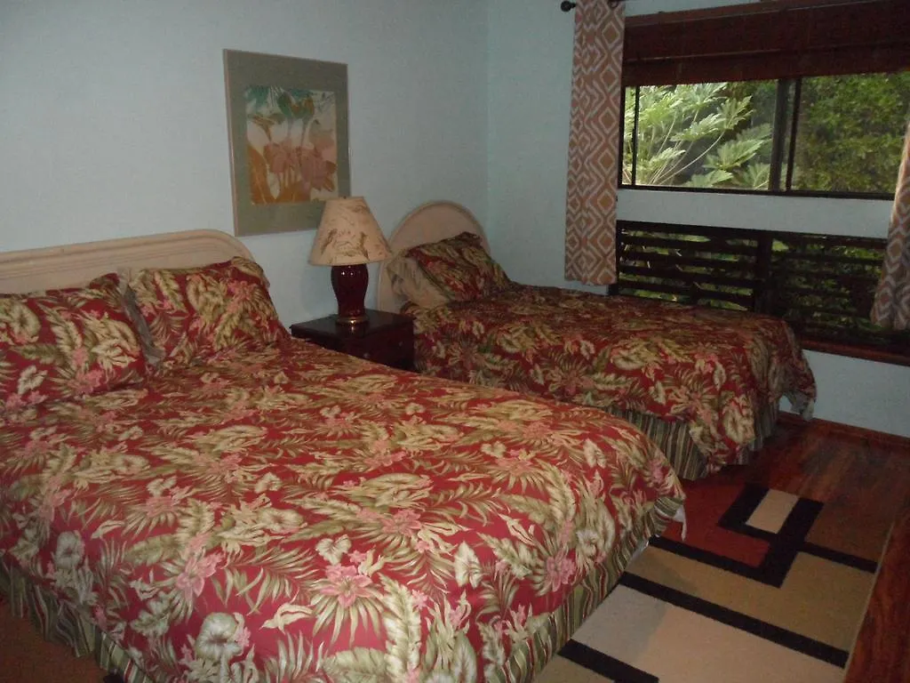 A Beautiful Edge Of The World Bed & Breakfast Captain Cook
